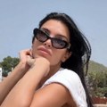 Žena fudbalera u tangama: Snimala se na plaži iz raznih uglova, pa pomutila pamet mnogima (foto)
