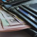 Devizni kurs: Evro u ponedeljak 117,38 dinara