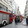 Požar u centru Beograda, vatrogasci na licu mesta