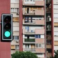 Važna promena za sve vozače: Uvodi se četvrto svetlo na semaforima, evo šta ćete morati da uradite kad signalizacija zasija…