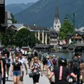 Austrija i turizam: Meštani Halštata brane grad od masovnog broja posetilaca
