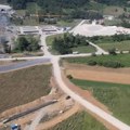 Meštani sela Zablaće kod Čačka blokirali radove na izgradnji autoputa zbog oduzete a neisplaćene zemlje