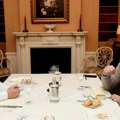 Vučić se sastao sa Orbanom u Briselu