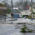 Kataklizma nakon zastrašujućeg uragana: Sve sravnjeno sa zemljom, ljudi ostali beskućnici, pet osoba poginulo (video)