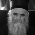Beograd pamti hrabrost mitropolita Amfilohija: Ovako je branio islamsku svetinju
