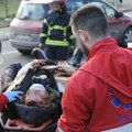 Horor u Novom Sadu Skočila sa drugog sprata i pala na dostavljača