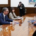 (Foto) Vučić razgovarao sa ambasadorom Rusije o međunarodnim prilikama i energetskoj stabilnosti