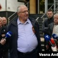 Srbija ne odgovara na pitanja o statusu postupka protiv Šešelja i drugih, navodi se u izveštaju suda u Hagu