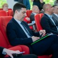 Službeni automobili i putovanja, jarboli, filmovi, sportski turniri – za šta gradska vlast u Nišu troši budžetsku rezervu…