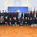 Gradonačelnik Đurić ugostio juniore ak Vojvodina Grad sporta i mladih, grad timskog duha