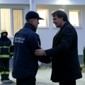 Gašić u poseti vatrogasno-spasilačkih odeljenja: "Stižu vam nova vozila, savremena oprema"