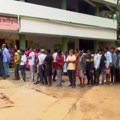 Индијци у последњој фази највећих избора на свету – гласање отежава незапамћена врућина