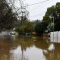 Bujične poplave u Sidneju: Australijske službe izvele najmanje najmanje 13 operacija spasavanja (video)