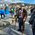 Jaćim ima skoro 80 godina i najredovniji je Užičanin na protestima: „Borim se protiv nepravde“