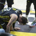 Gudurić ponovo heroj Fenera! Srbin sprečio veliku senzaciju, pa zaplakao posle skandiranja navijača! (video)