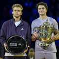 „Bićeš sledeći Nole koji će pobeđivati Alkaraza i Sinera“