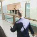 (VIDEO) Dačić beži od novinarke N1 i pitanja o Ćacilendu: Ne mogu da sačekam zato što žurim