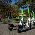 ABS apeluje na roditelje i škole zbog električnih trotineta