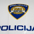 Nove dojave o bombama u zagrebačkim školama! Policija stigla u gimnaziju, "na meti" i osnovci i srednkoškolci