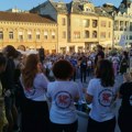 Roditelji đaka Jovine sastali se sa visokim zvaničnikom delegacije EU u Srbiji, ocenjuju da je razgovor bio odličan