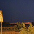 Železnički saobraćaj na pruzi Beograd - Novi Sad obustavljen zbog požara: Vozovi stoje kod Nove Pazove