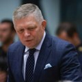 Ne želi da Slovačka bude uvučena u rat: Fico dovodi u pitanje Član 5 NATO