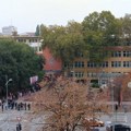 Počelo glasanje u Novom Sadu, redovi ispred biračkih mesta i pre otvaranja