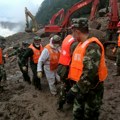 "Ekstremne padavine" u Kini: Jake kiše aktivirale klizište: Srušeno skoro 380 kuća, stradalo četvoro ljudi