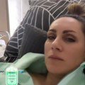 "Prvi rezultati su mi bili super": Jelena Gavrilović prikačena na infuziju: Glumica se oglasila iz bolničke sobe i otkrila o…