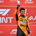 Jaka kiša napravila haos na sprint trci formule 1! Noris pobedio po paklenom vremenu u Majamiju!