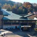 Predstava „Čiča Ilija kod tri šešira“ u Plavoj sali Doma kulture