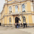 Pet i po godina robije za pokušaj ubistva policajca
