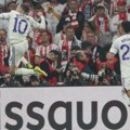 (VIDEO) Liga Evrope Emerijevo lično vlasništvo - Vila pregazila Frajburg u finalu!