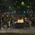 Niški studenti kažu da je privođenje "žene u crvenom" zloupotreba ovlašćenja policije