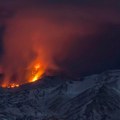 "Proverite status svog leta" Nema letova na ovom aerodromu na Siciliji, Etna izbacuje pepeo u atmosferu