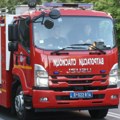 Požar u stanu na Vračaru, vatrogasci spasli dve osobe