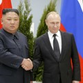 Bela kuća: Putin i Kim Džon Un sklopili dogovor o oružju, Rusija tražila municiju za rat u Ukrajini
