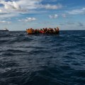 Tri osobe nestale, među njima i beba: Užas kod italijanskog ostrva: Prevrnuo se brod