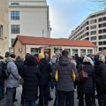 Nastavljen protest studenata i zaposlenih u Vazduhoplovnoj akademiji (VIDEO)