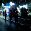 Policija pokušava da legitimiše studente VIŠER-a, oni im objašnjavaju da su i dalje bez svojih ličnih stvari