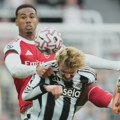 "Čudotvorac" Poup bez rešenja za Arsenalov skok, Njukasl osetio kako boli "Artetina nadoknada"