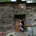 Ruski pakao na zemlji: Žive u oronulim zgradama, guše se od otrovnog dima, a kad se obrate Putinu za pomoć - dobiju debele…