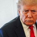 Opsadno stanje u Americi! Tramp naredio slanje Nacionalne garde u ovaj grad! (foto/video)