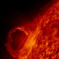 Dvanaest solarnih baklji uticaće na Zemlju za dva dana