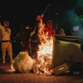 Bes zbog visokih kirija izveo hiljade na ulice Barselone: Goreli kontejneri, policija hapsila demonstrante