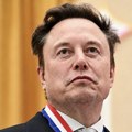 Ilon Mask poklanja po akciju kompanije Spejs Iks svakom detetu u Americi