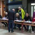 GIK: Do 12 časova u Kragujevcu glasalo 34,28 odsto birača