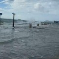 "Ovakav potop nisam video, more i put su bili jedno": Nevreme haralo hrvatskom obalom, odroni i srušena stabla svuda (video)