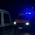 Jedna osoba poginula, vozilo udarilo u ogradu i prevrnulo se: Teška saobraćajna nesreća kod Podlugova, još troje ljudi…