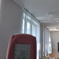 Đaci Pete gimnazije u učionicama na 38 stepeni: Roditelji prijavili školu prosvetnoj inspekciji“